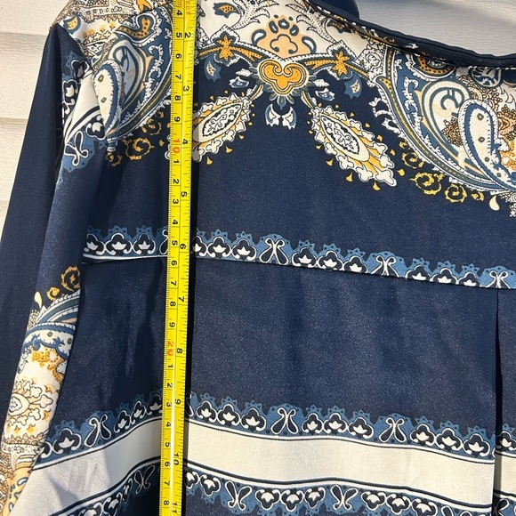 Fashion Nova NWOT Posh And Deluxe Satin Paisley Shirt | Blue/combo | Size 2XL - Picture 14 of 15